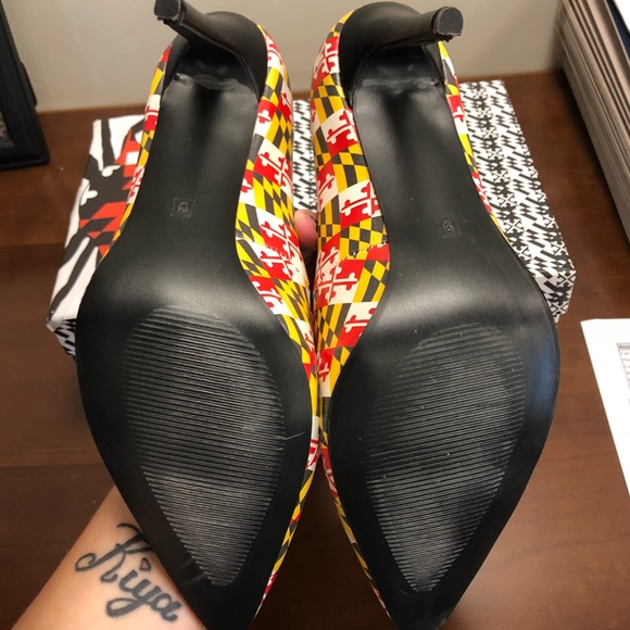 Size 9 Maryland stilettos - Picture 2 of 5